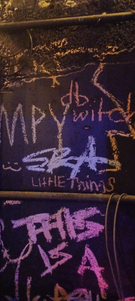 20250427 1526068569424864141750719 Chalk Walls